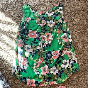 Floral tank
